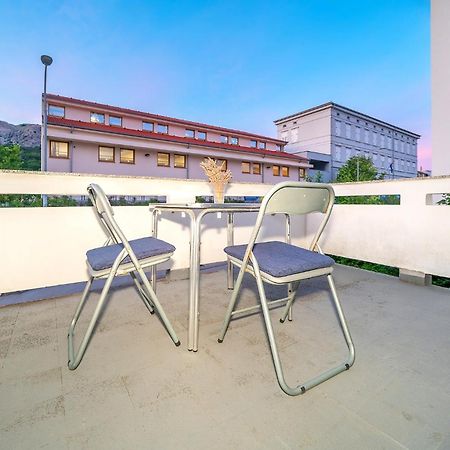 Apartments Nada & Ivan With Terrace บัชกา ภายนอก รูปภาพ