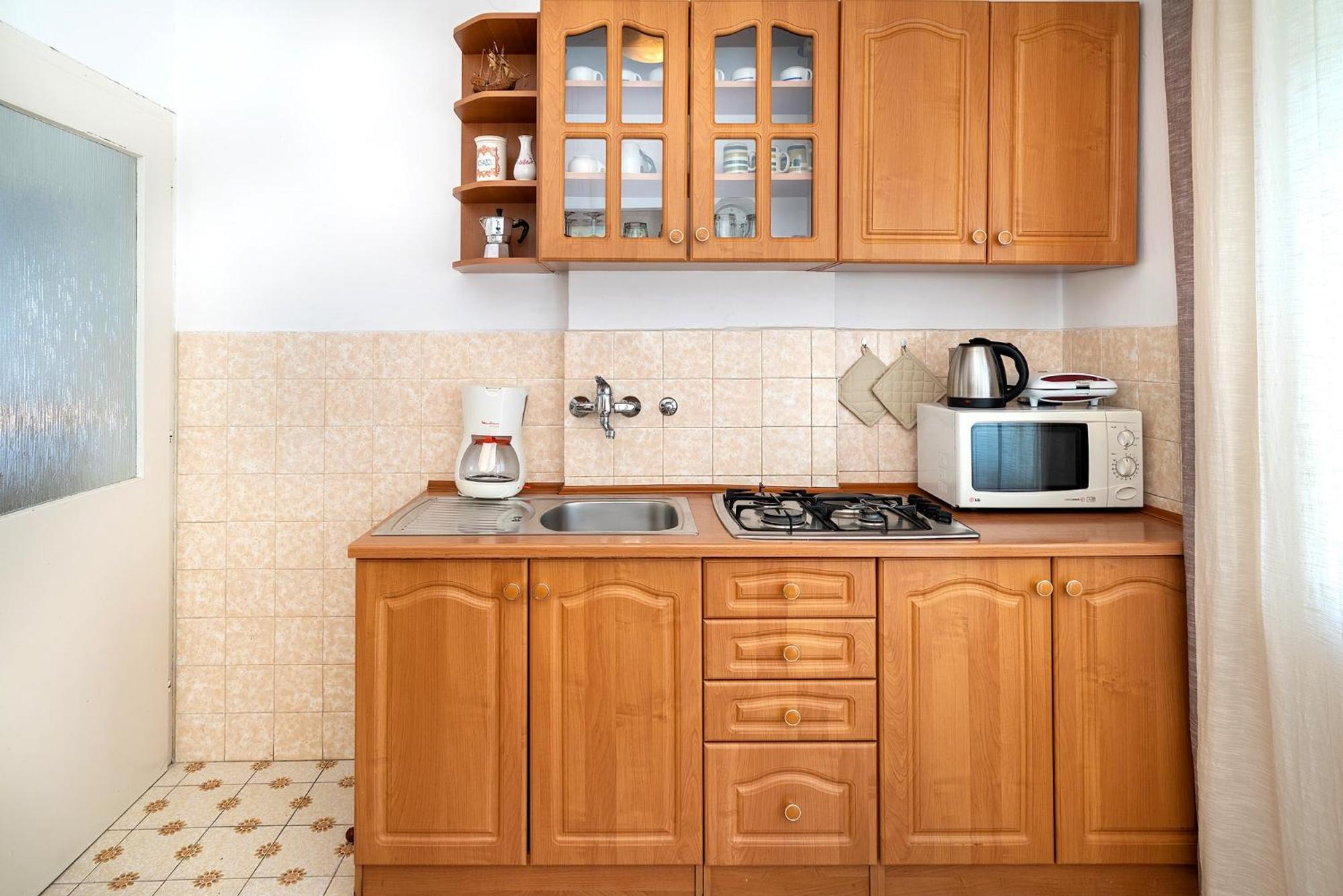 Apartments Nada & Ivan With Terrace บัชกา ภายนอก รูปภาพ