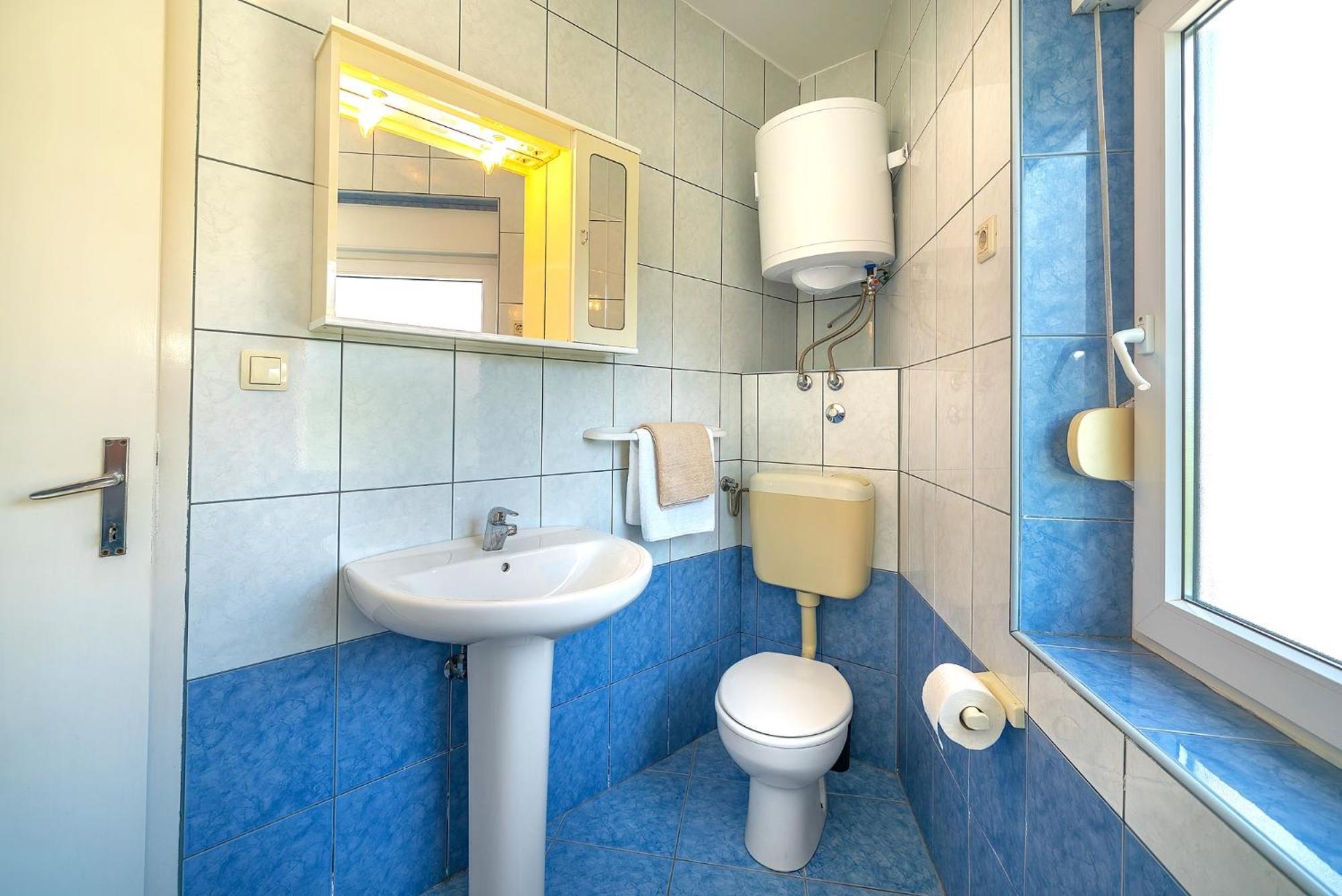 Apartments Nada & Ivan With Terrace บัชกา ภายนอก รูปภาพ