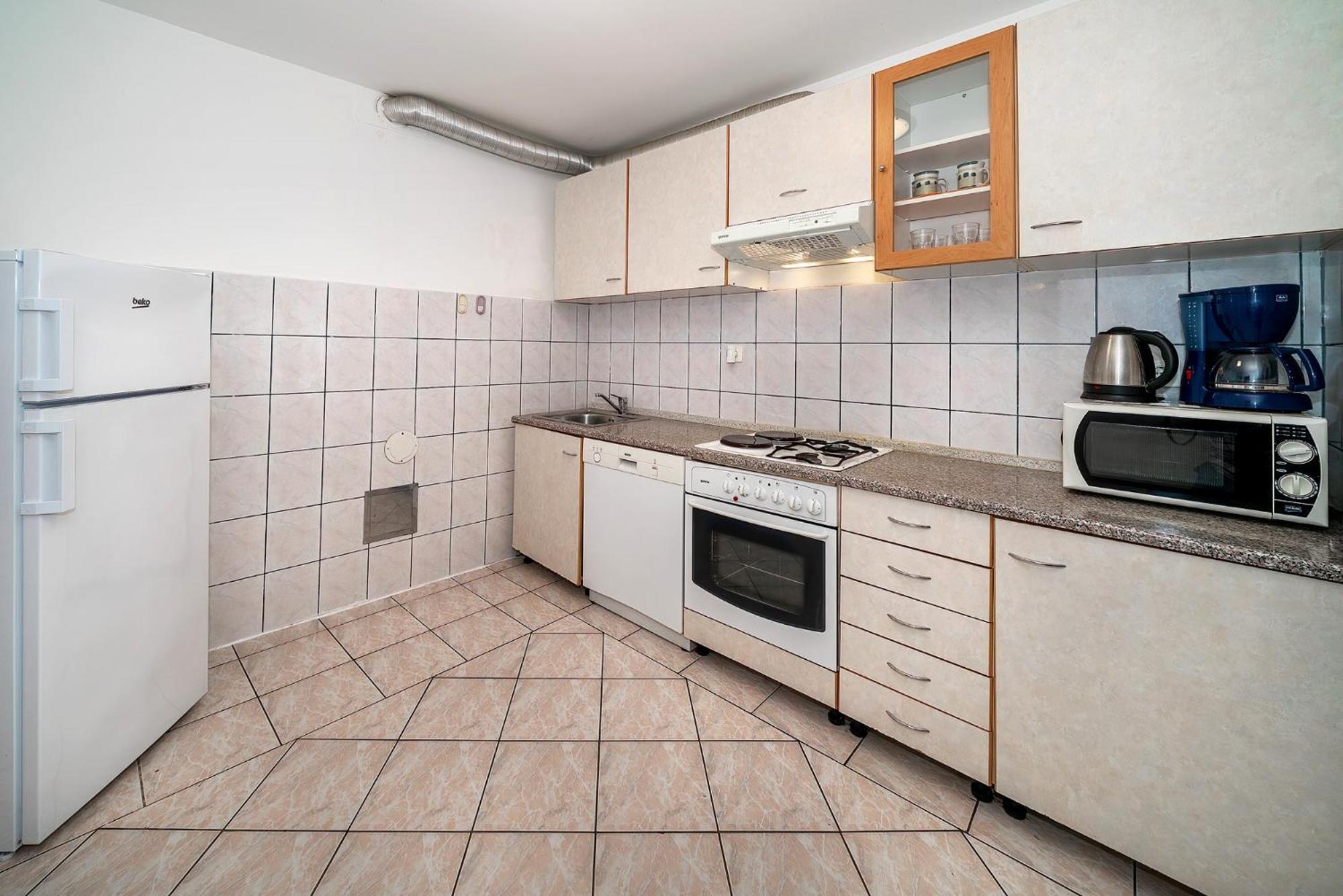 Apartments Nada & Ivan With Terrace บัชกา ภายนอก รูปภาพ